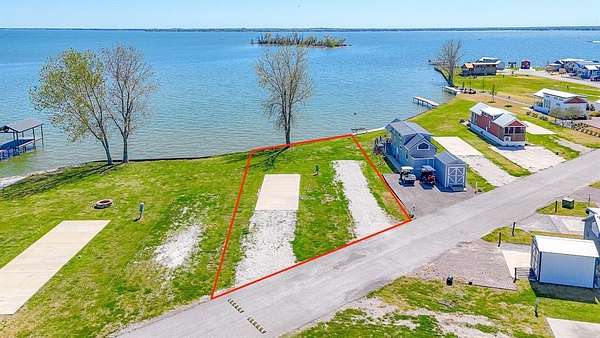 0.19 Acres of Residential Land for Sale in Kerens, Texas