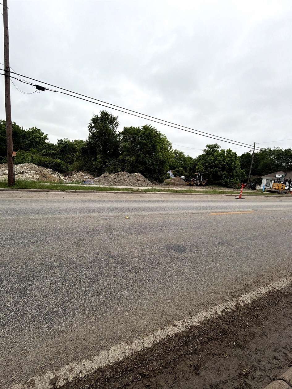 0.79 Acres of Residential Land for Sale in Waxahachie, Texas