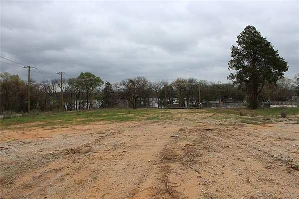 3.33 Acres of Residential Land for Sale in Hutchins, Texas