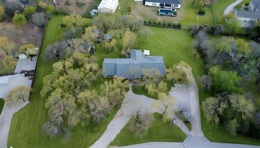 1.61 Acres of Land with Home for Sale in Bartonville, Texas