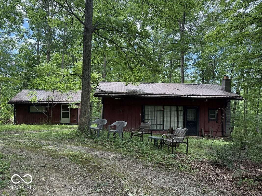 4.2 Acres of Land with Home for Sale in Martinsville, Indiana