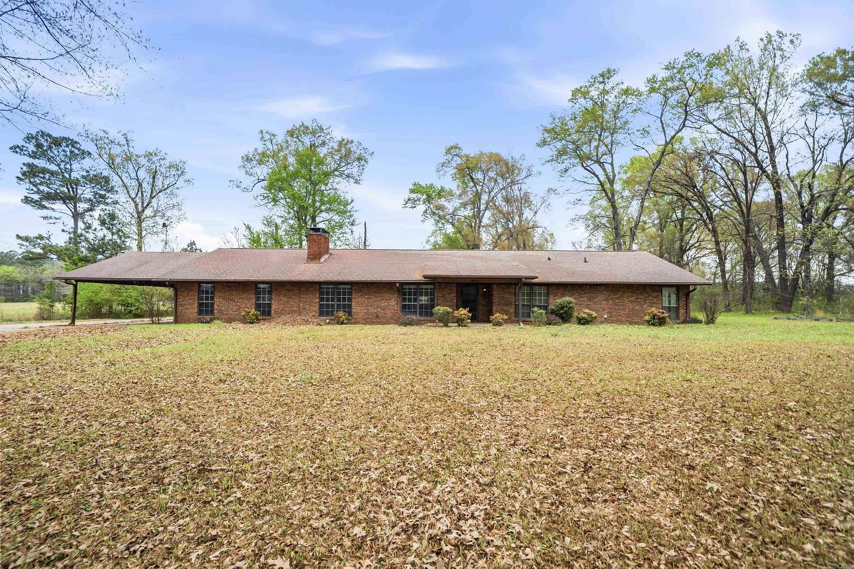 13.5 Acres of Land with Home for Sale in Hope, Arkansas