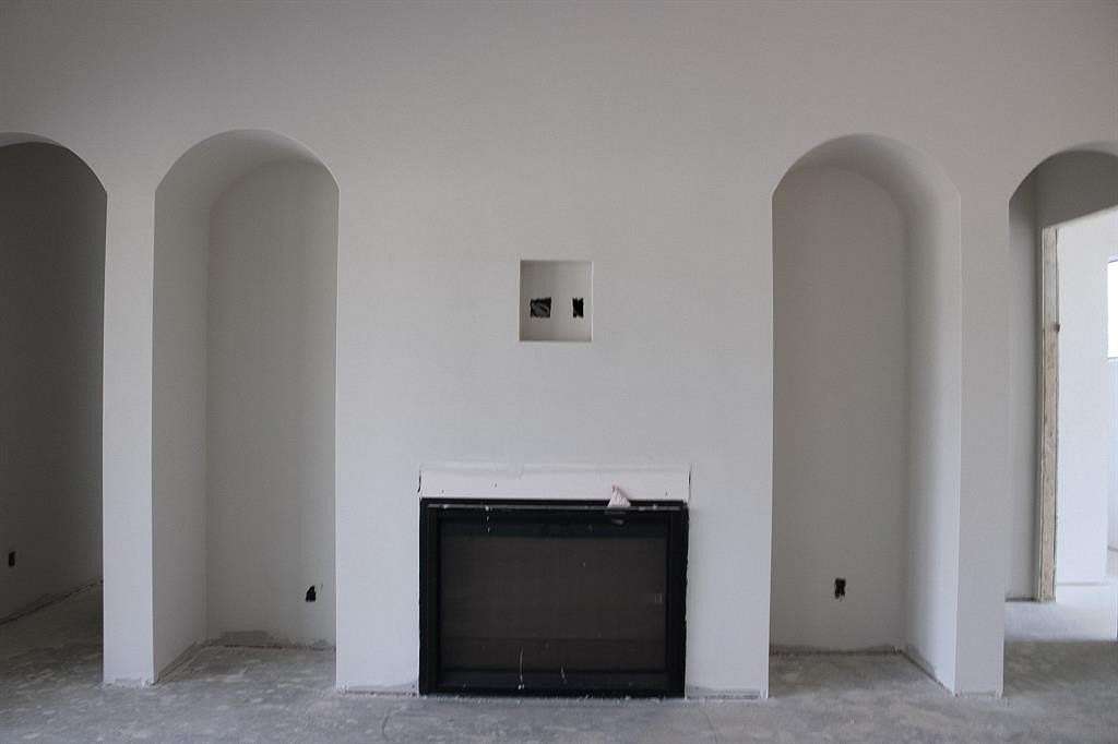 2 Acres of Land with Home for Sale in Weatherford, Texas