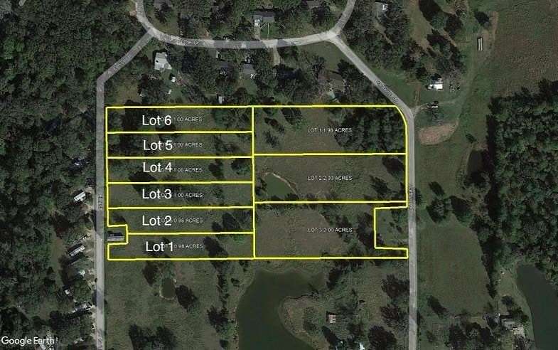 0.98 Acres of Land for Sale in Grand Saline, Texas