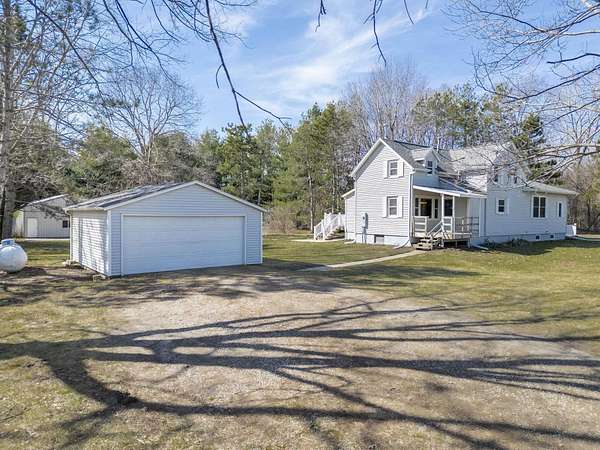 2.82 Acres of Land with Home for Sale in Cedar Falls, Iowa