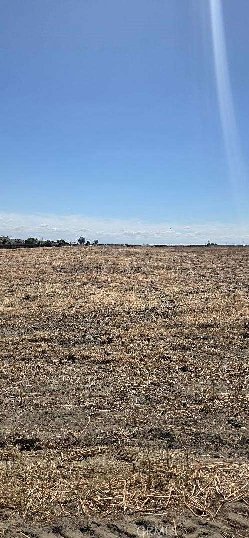 36 Acres of Land for Sale in Corcoran, California