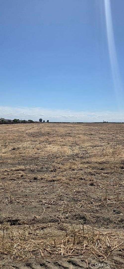 36 Acres of Land for Sale in Corcoran, California