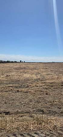 36 Acres of Land for Sale in Corcoran, California