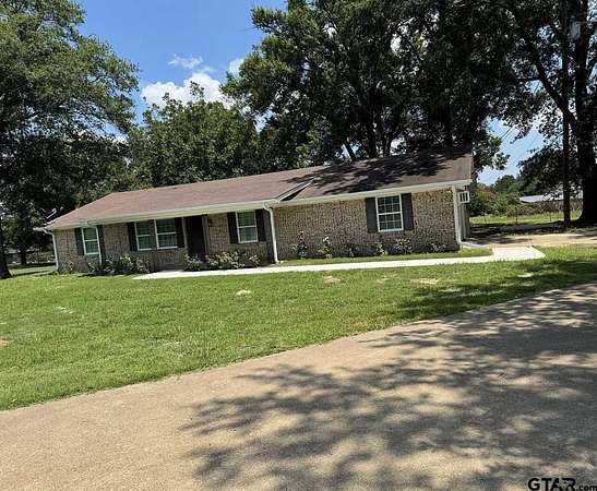 0.42 Acres of Mixed-Use Land for Lease in Tyler, Texas