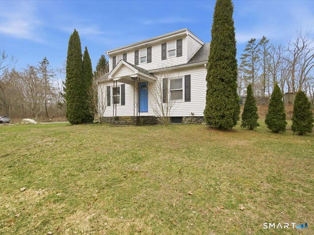 1.5 Acres of Land with Home for Sale in North Stonington, Connecticut