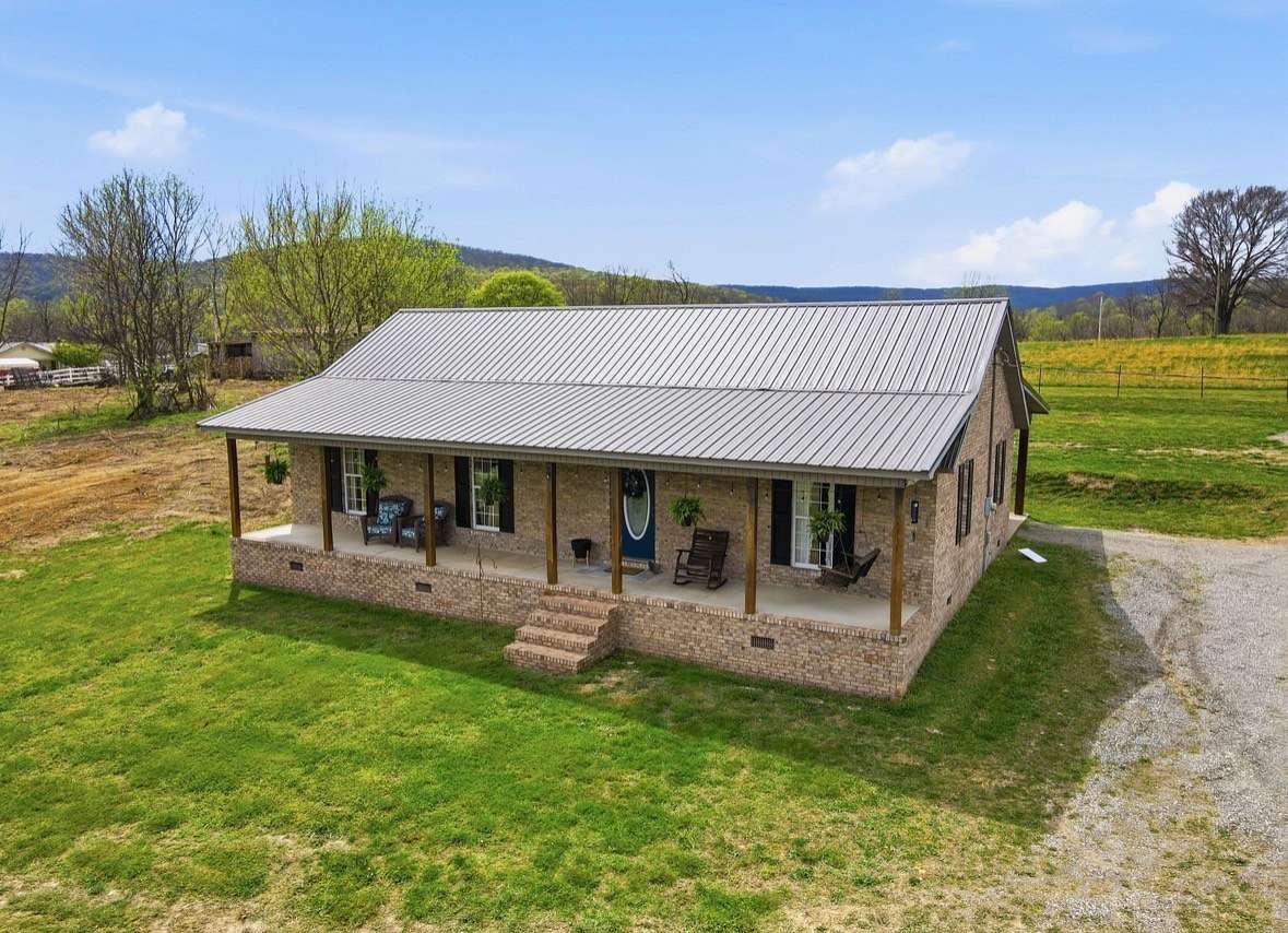 9.73 Acres of Land with Home for Sale in Huntland, Tennessee