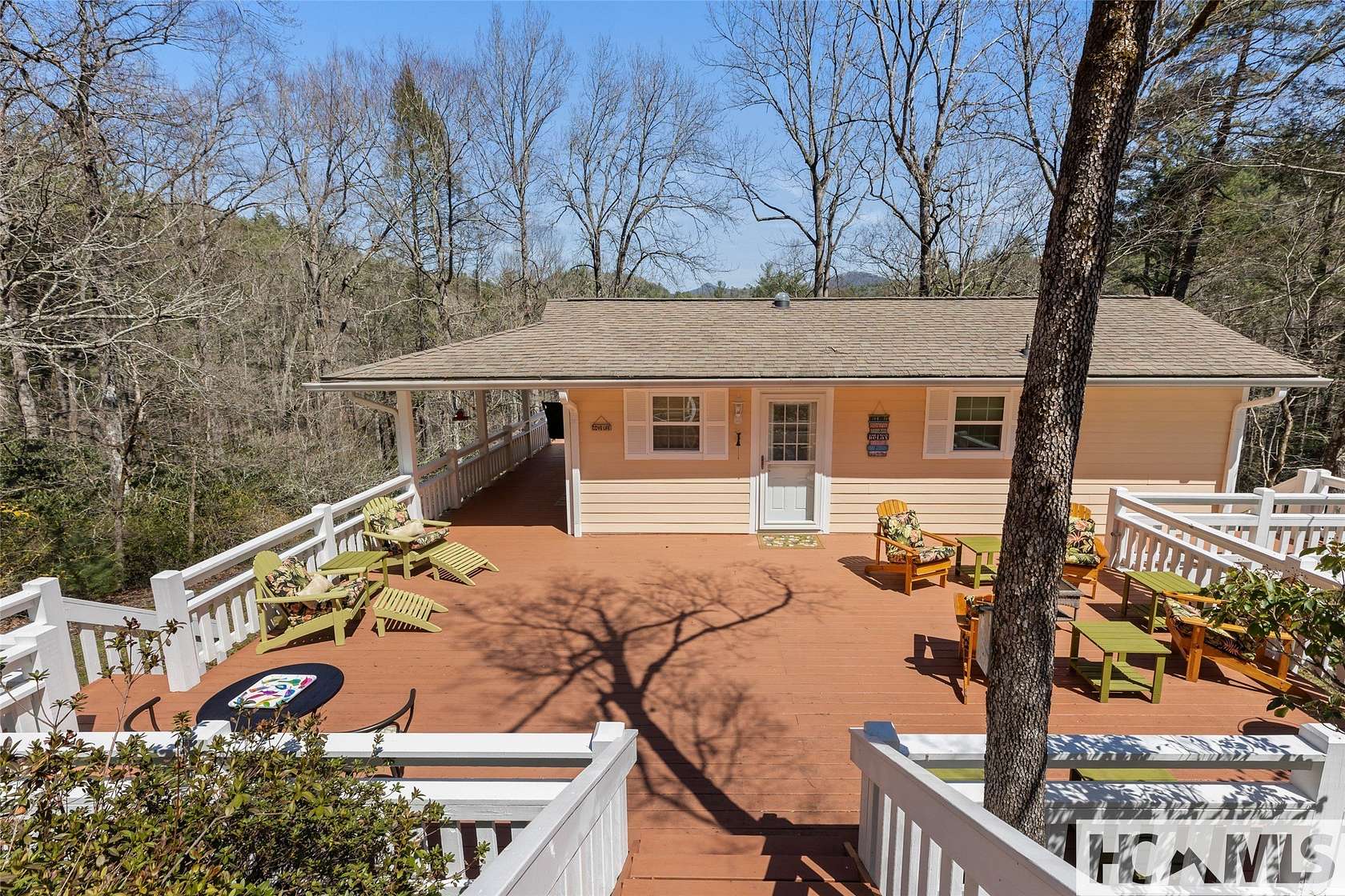 1.5 Acres of Land with Home for Sale in Highlands, North Carolina