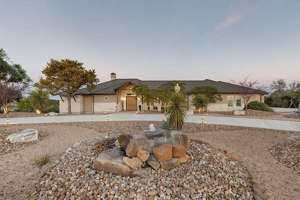 3.14 Acres of Land with Home for Sale in Kerrville, Texas