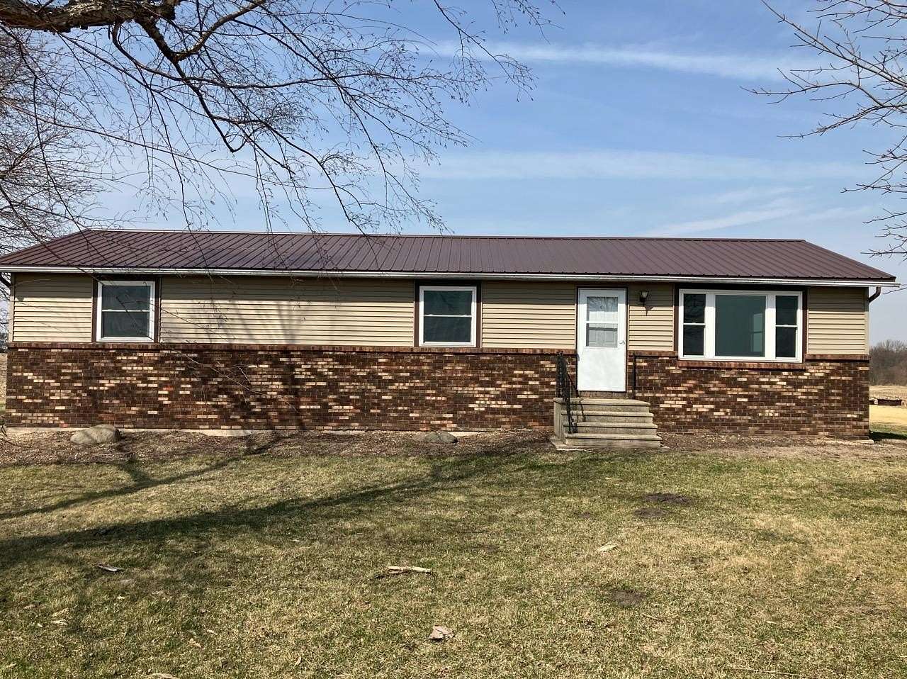 2 Acres of Land with Home for Sale in Sterling, Illinois