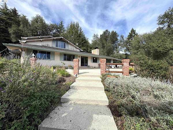 2 Acres of Land with Home for Sale in Los Gatos, California