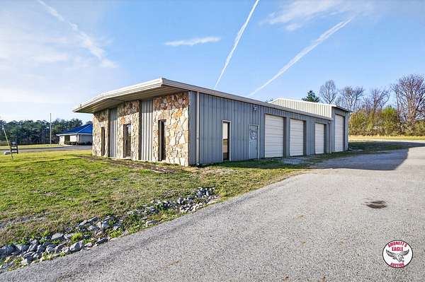 1.17 Acres of Commercial Land for Auction in Crossville, Tennessee