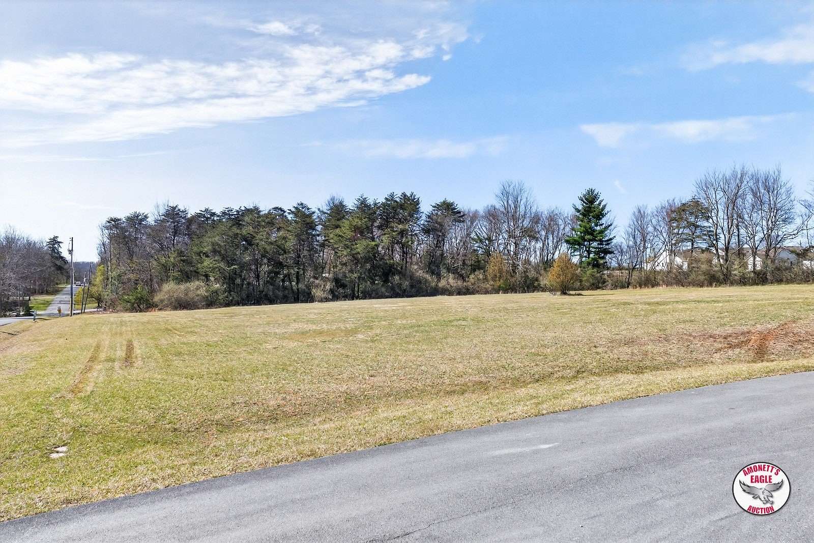 2.65 Acres of Land for Auction in Crossville, Tennessee