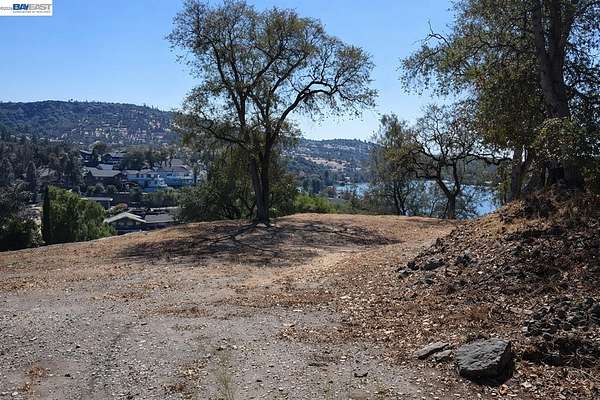 0.39 Acres of Residential Land for Sale in Copperopolis, California