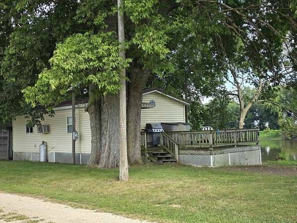 1.2 Acres of Land with Home for Sale in Prophetstown, Illinois
