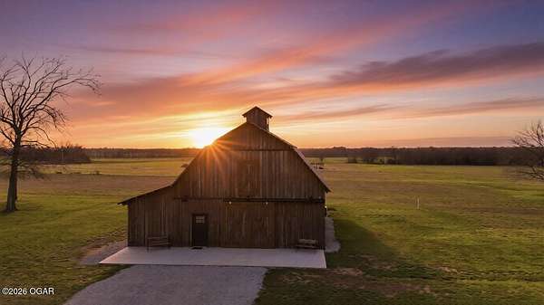 4 Acres of Land with Home for Sale in Sheldon, Missouri