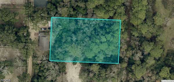 0.75 Acres of Land for Sale in Milton, Florida