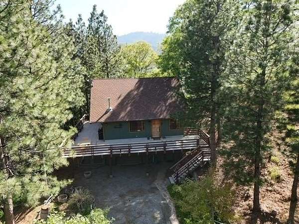 5.29 Acres of Land with Home for Sale in Springville, California