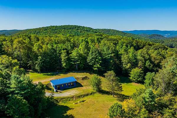 4.6 Acres of Residential Land for Sale in Norwich, Vermont