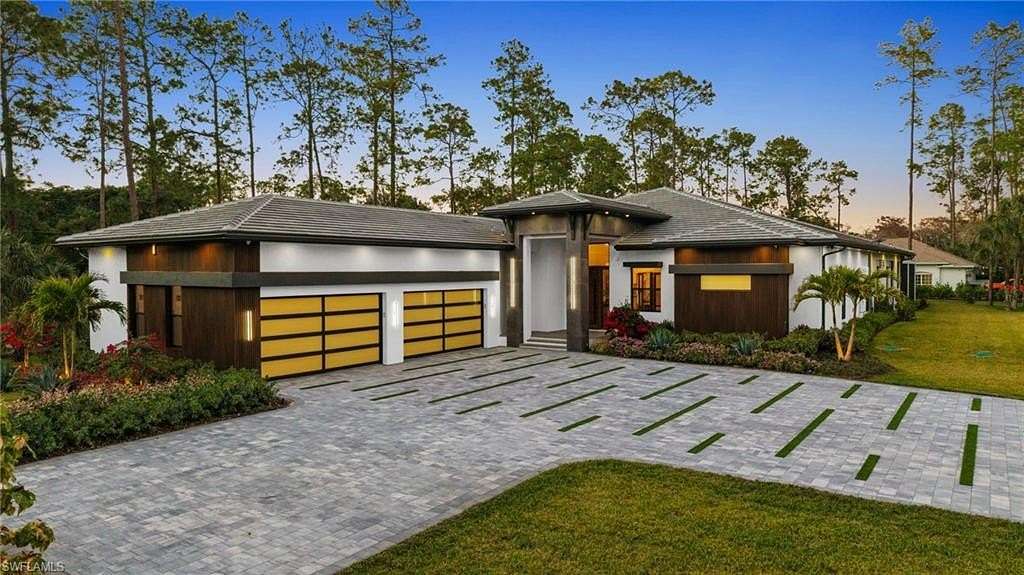 2.28 Acres of Land with Home for Sale in Naples, Florida