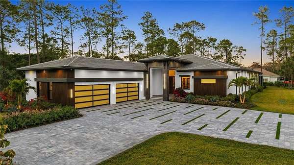 2.28 Acres of Land with Home for Sale in Naples, Florida