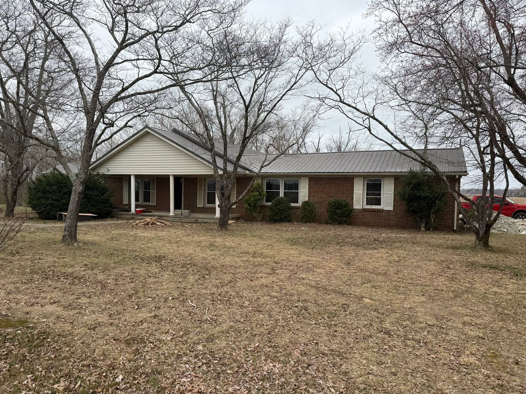 1.74 Acres of Land with Home for Auction in Flintville, Tennessee