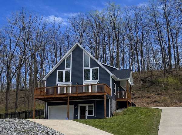 2 Acres of Land with Home for Sale in Hendersonville, Tennessee