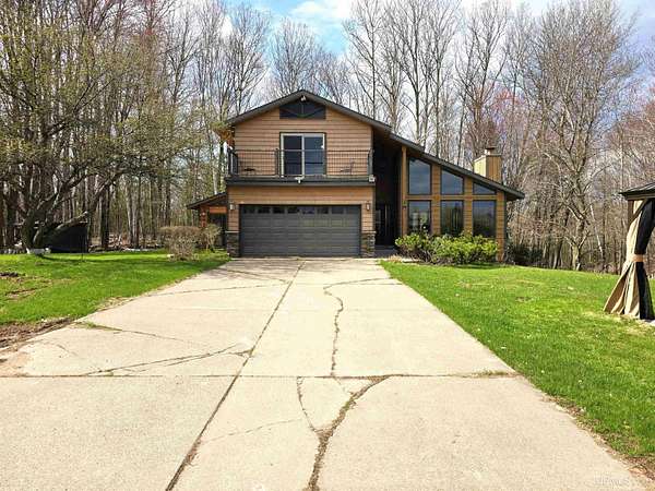13.3 Acres of Land with Home for Sale in Marquette, Michigan
