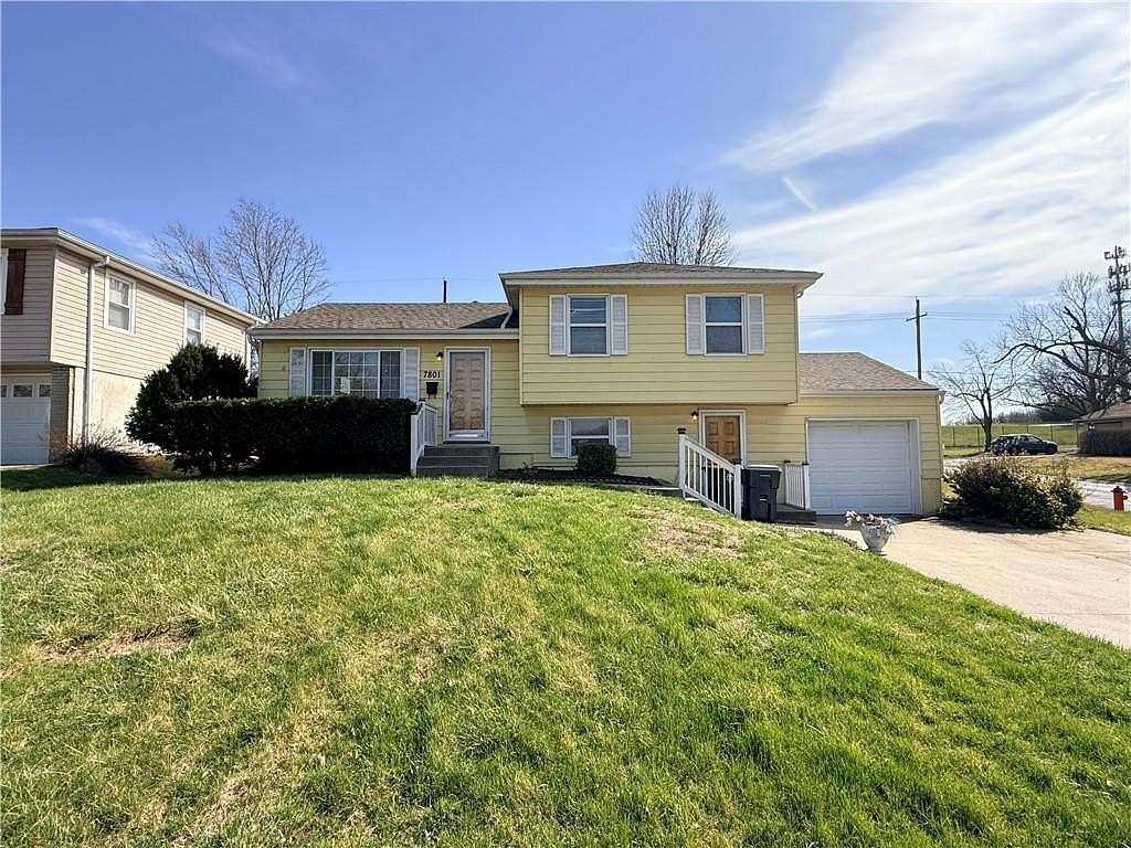 22 Acres of Land with Home for Sale in Kansas City, Missouri