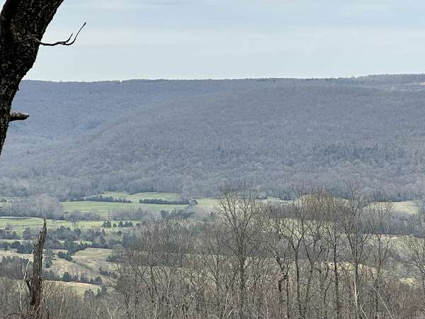 3.63 Acres of Residential Land for Sale in Mountain View, Arkansas