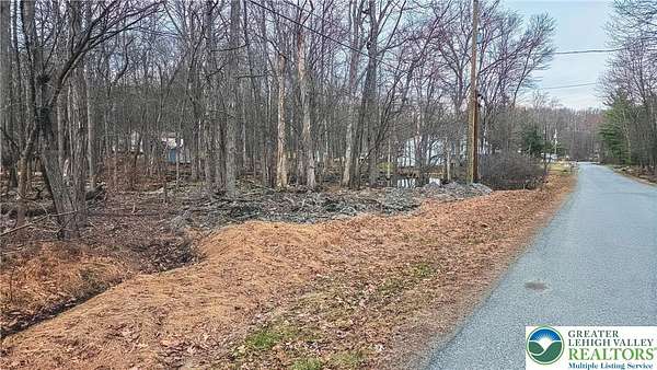 0.86 Acres of Residential Land for Sale in East Stroudsburg, Pennsylvania