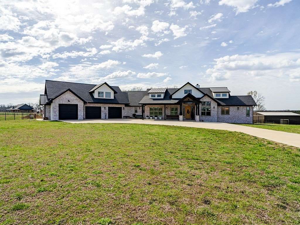 5 Acres of Land with Home for Sale in Bentonville, Arkansas