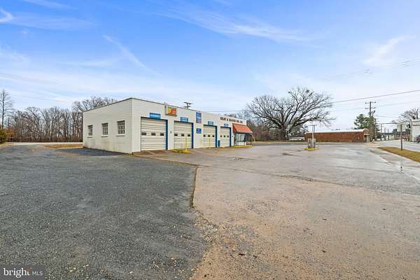 2.25 Acres of Commercial Land for Sale in Dillwyn, Virginia