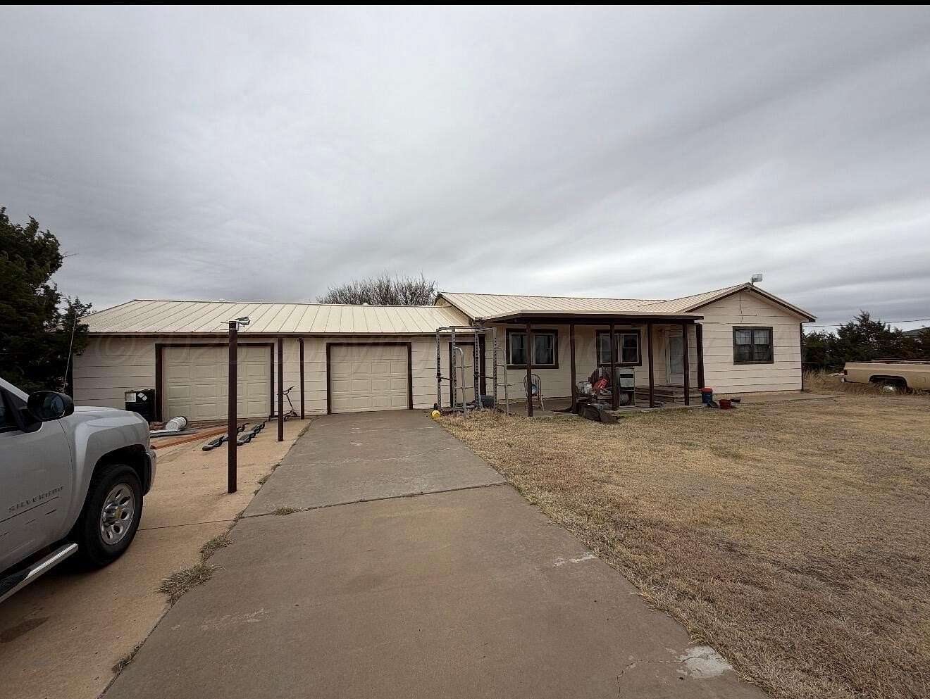 8.13 Acres of Land with Home for Sale in Amarillo, Texas