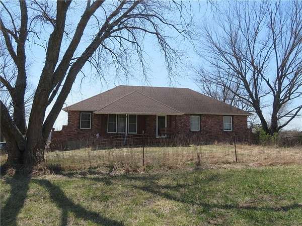 10.4 Acres of Land with Home for Sale in Paola, Kansas