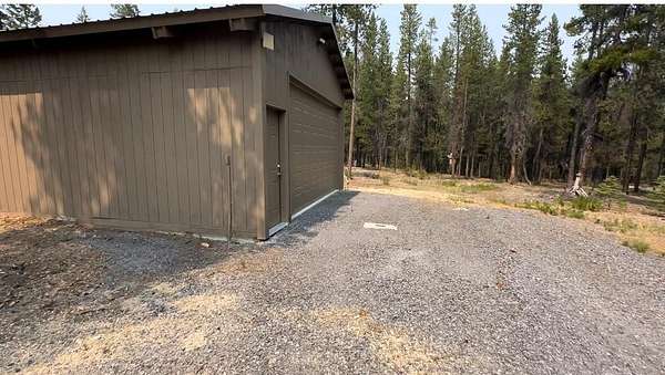 0.98 Acres of Residential Land for Sale in Crescent Lake, Oregon