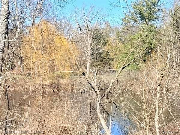 2.27 Acres of Land with Home for Sale in Oakland Charter Township, Michigan