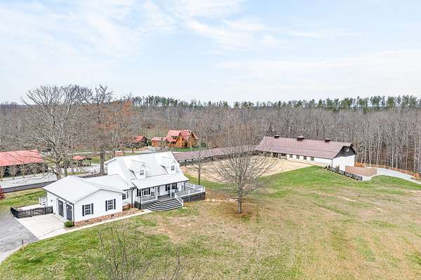 15 Acres of Improved Mixed-Use Land for Sale in Spencer, Tennessee