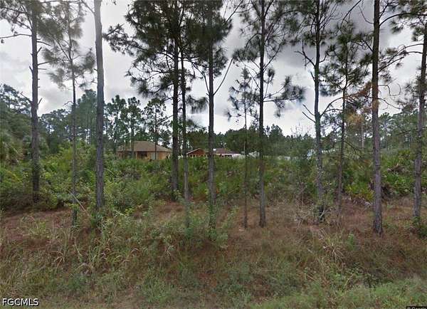 0.25 Acres of Residential Land for Sale in Lehigh Acres, Florida