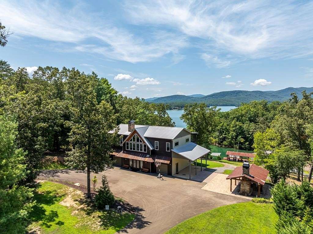 1.5 Acres of Land with Home for Sale in Blue Ridge, Georgia