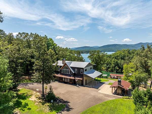 1.5 Acres of Land with Home for Sale in Blue Ridge, Georgia