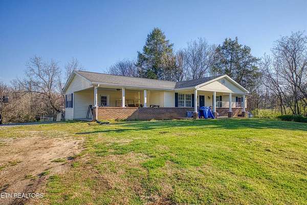 1.5 Acres of Land with Home for Sale in Jefferson City, Tennessee
