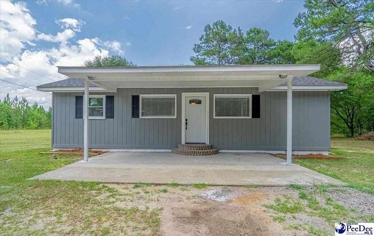 5.75 Acres of Land with Home for Sale in Cheraw, South Carolina