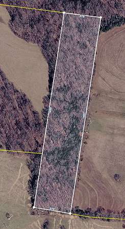 10 Acres of Residential Land for Sale in Charlotte, Tennessee