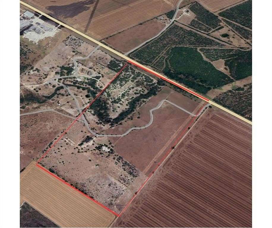 106 Acres of Agricultural Land with Home for Sale in Mathis, Texas
