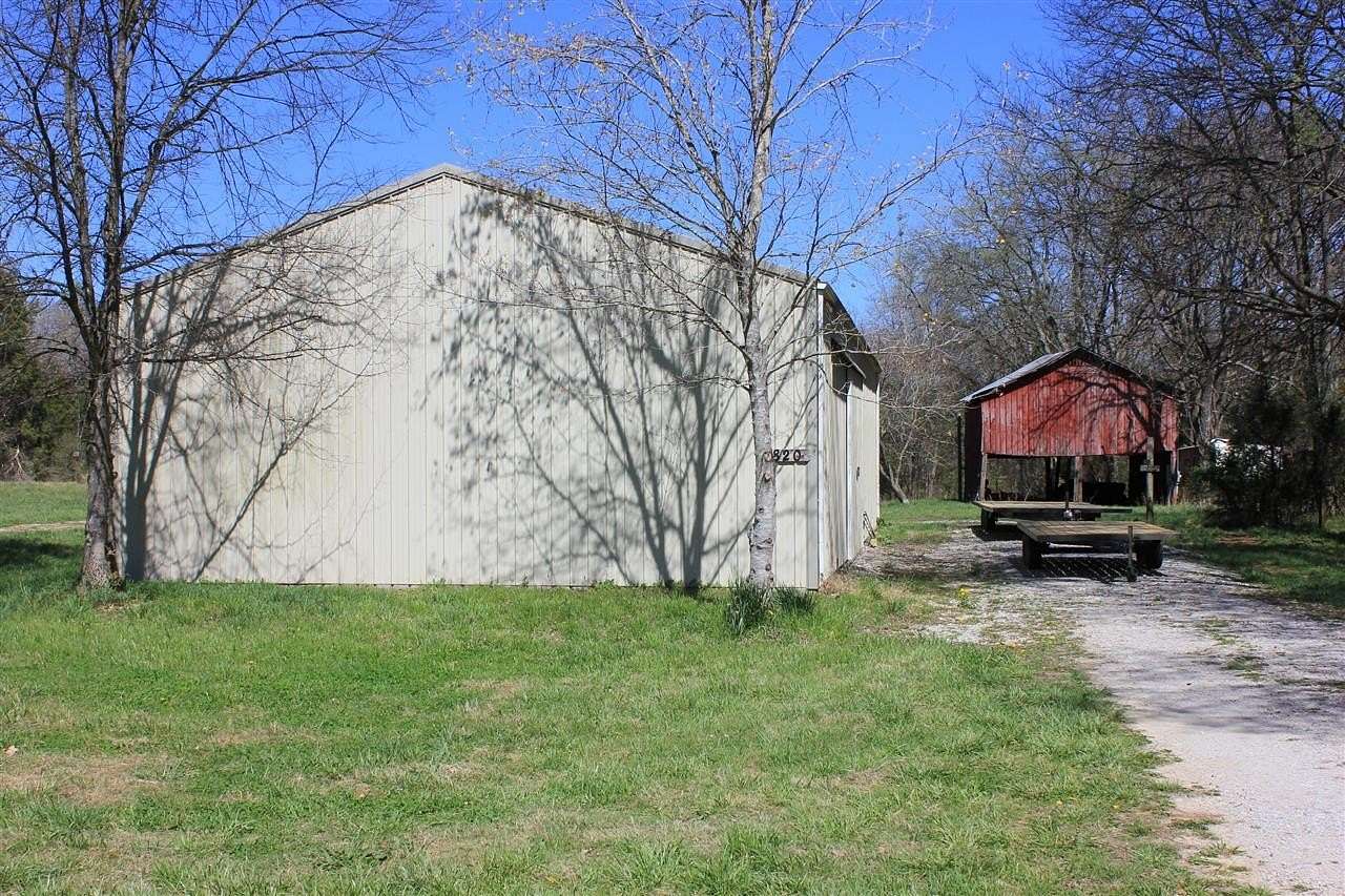 35 Acres of Land for Sale in Lewisburg, Kentucky